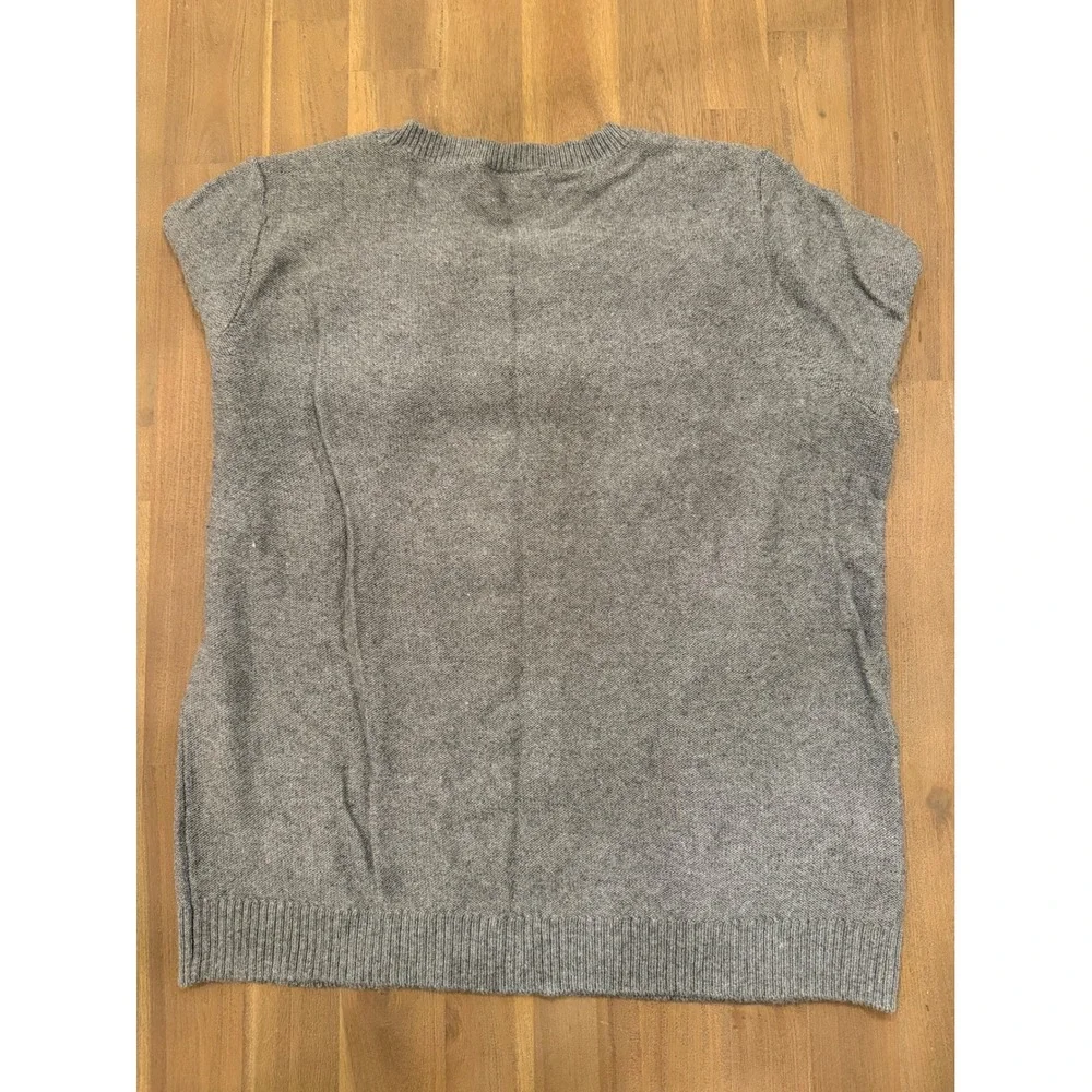 LOFT Outlet Women's‎ Gray Pearl Embellished Crew Neck Sweater Size L